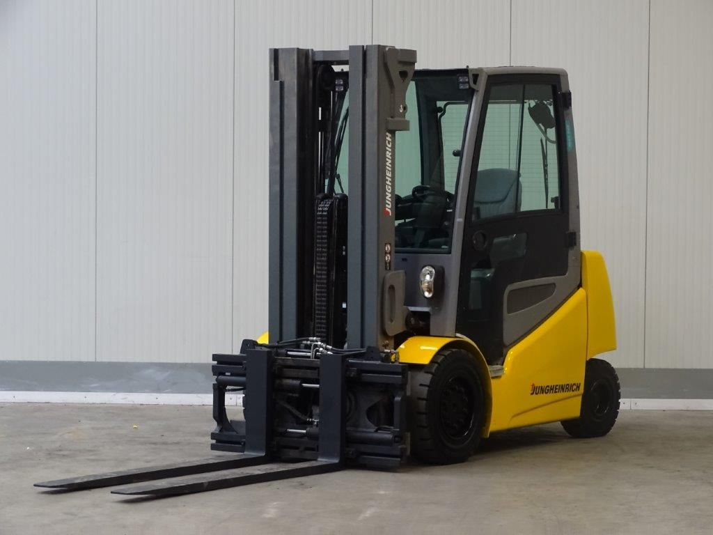 Jungheinrich EFG540k - TRIPLEX - Electric forklift: picture 1 Jungheinrich EFG540k - TRIPLEX - Electric forklift: picture 1