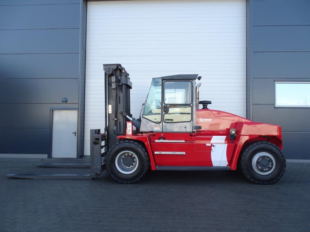 Kalmar DCE120-12 - Diesel forklift: picture 1 Kalmar DCE120-12 - Diesel forklift: picture 1