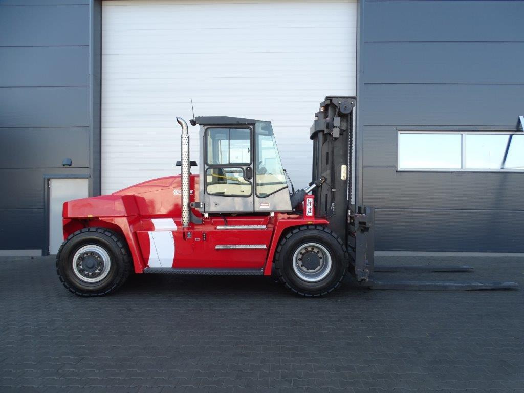 Kalmar DCE120-12 - Diesel forklift: picture 2 Kalmar DCE120-12 - Diesel forklift: picture 2