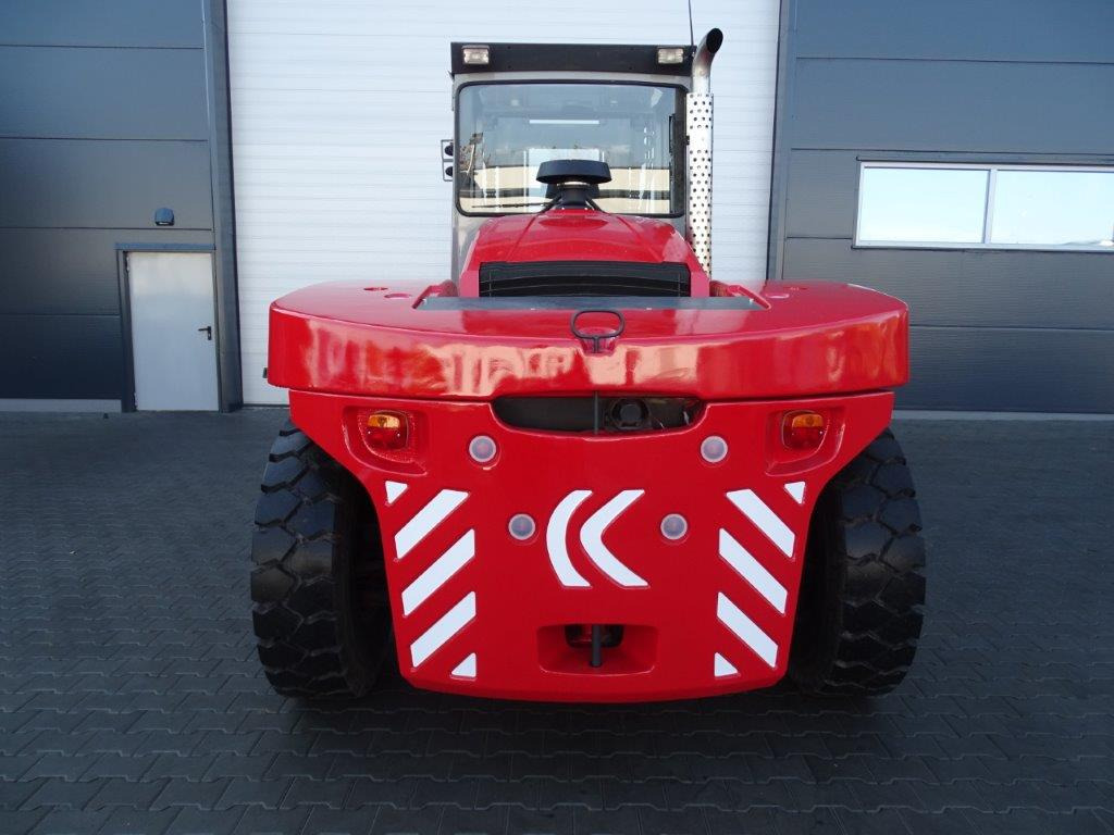 Kalmar DCE120-12 - Diesel forklift: picture 4 Kalmar DCE120-12 - Diesel forklift: picture 4