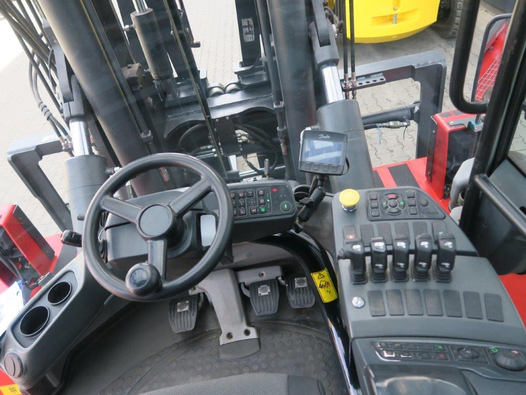 Kalmar DCG160-12 - Diesel forklift: picture 3 Kalmar DCG160-12 - Diesel forklift: picture 3