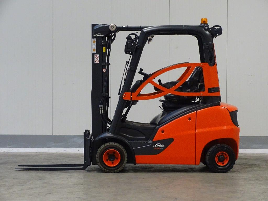 Linde H18D-01 - TRIPLEX - Diesel forklift: picture 3 Linde H18D-01 - TRIPLEX - Diesel forklift: picture 3