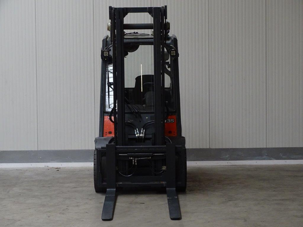 Linde H35D - Diesel forklift: picture 5 Linde H35D - Diesel forklift: picture 5