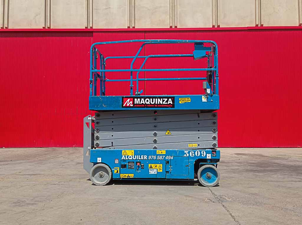 GENIE GS4047 - Scissor lift: picture 1 GENIE GS4047 - Scissor lift: picture 1