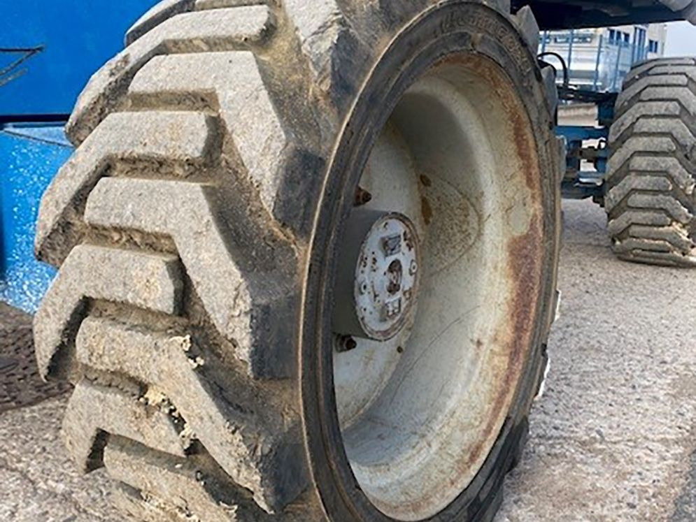 Articulated boom GENIE S65: picture 14
