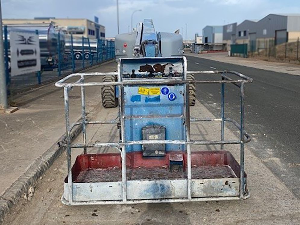 Articulated boom GENIE S65: picture 7