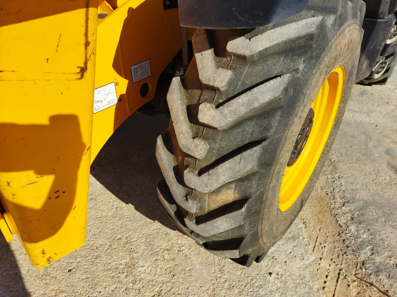 Telescopic handler JCB 540.180: picture 14