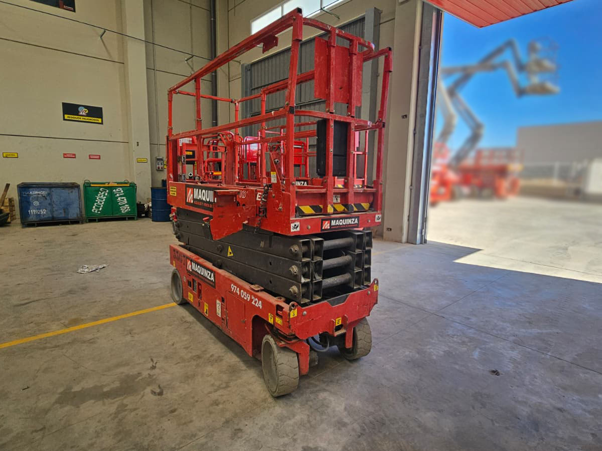 MANITOU 100SEC - Scissor lift: picture 4 MANITOU 100SEC - Scissor lift: picture 4
