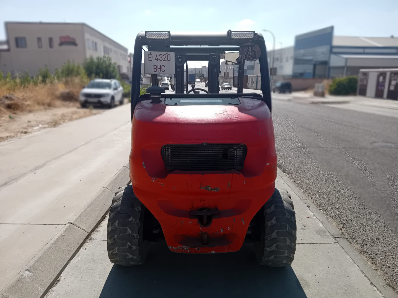 MANITOU MC18.4 D - Diesel forklift: picture 3 MANITOU MC18.4 D - Diesel forklift: picture 3