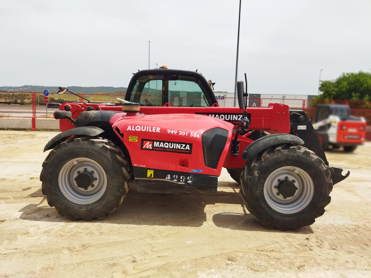 MANITOU MT733 EASY 75D - Telescopic handler: picture 3 MANITOU MT733 EASY 75D - Telescopic handler: picture 3
