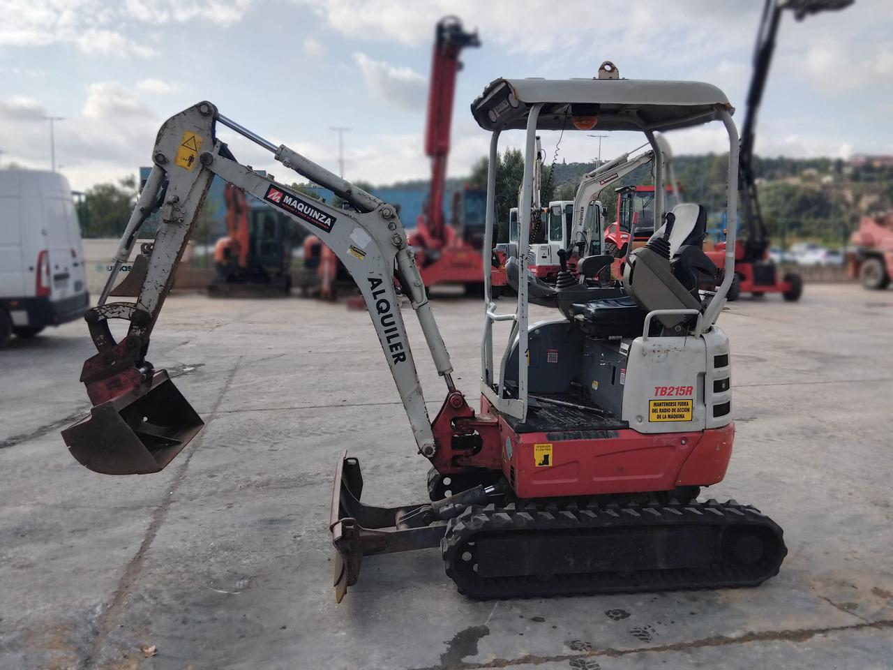TAKEUCHI TB215R EASY - Mini excavator: picture 1 TAKEUCHI TB215R EASY - Mini excavator: picture 1