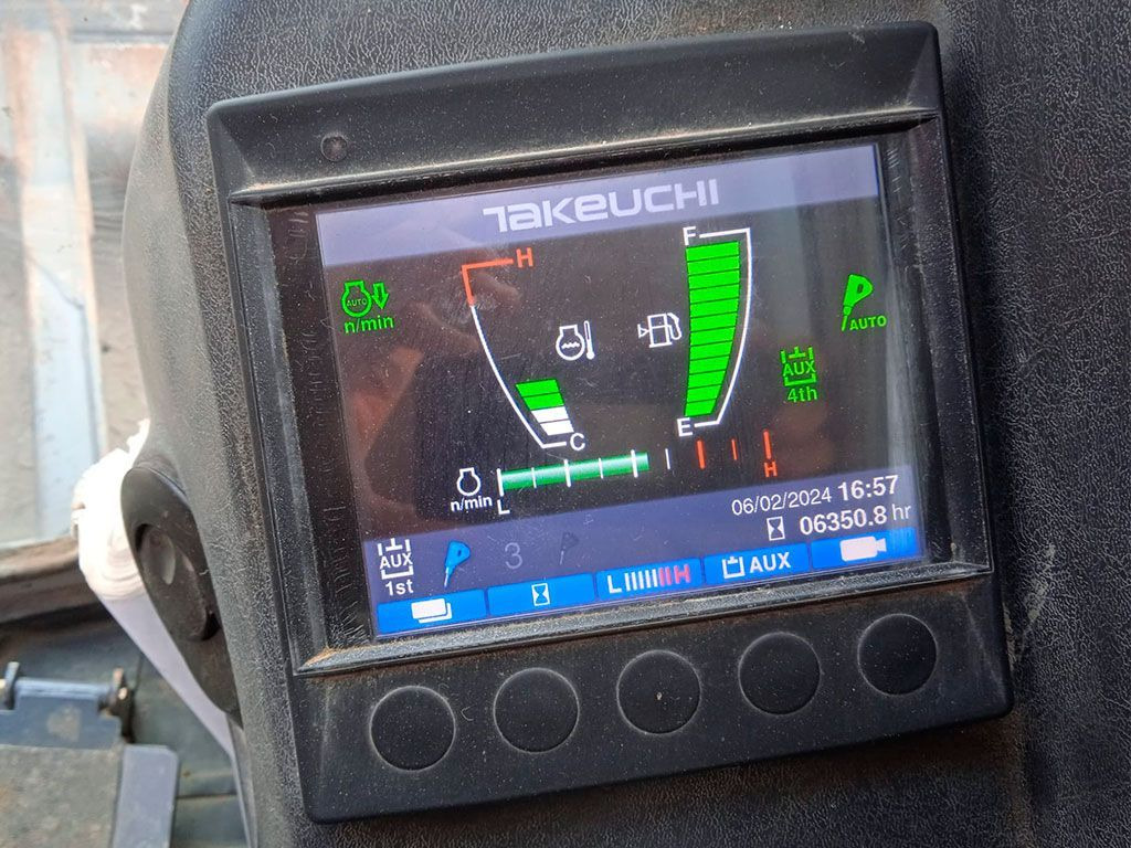 Leasing of TAKEUCHI TB290 TAKEUCHI TB290: picture 10 Leasing of TAKEUCHI TB290 TAKEUCHI TB290: picture 10