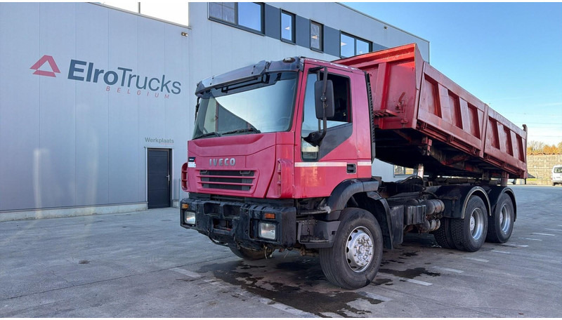 Iveco Eurotrakker 260 E 34 (POMPE MANUELLE / MANUAL PUMP / LAMES / GRAND PONT / BOITE MANUELLE) - Tipper: picture 1 Iveco Eurotrakker 260 E 34 (POMPE MANUELLE / MANUAL PUMP / LAMES / GRAND PONT / BOITE MANUELLE) - Tipper: picture 1