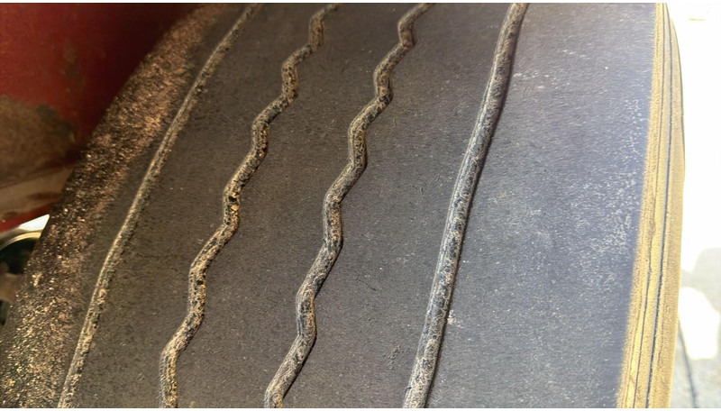 Dropside/ Flatbed semi-trailer Kögel S 24 (BPW / DISC BRAKES / FREINS DISQUE): picture 12