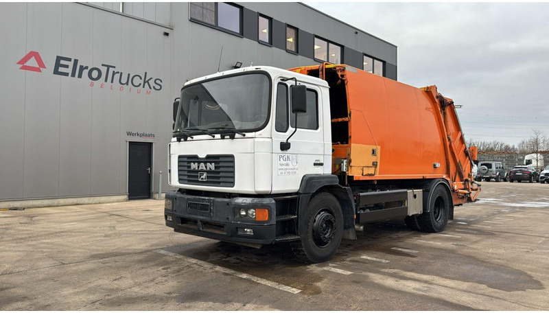 MAN 18.285 (GARBAGE TRUCK / TOP CONDITION / 6 CYLINDER / MANUAL GEARBOX) - Garbage truck: picture 1 MAN 18.285 (GARBAGE TRUCK / TOP CONDITION / 6 CYLINDER / MANUAL GEARBOX) - Garbage truck: picture 1