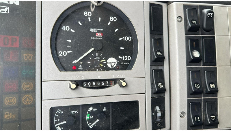 Hook lift truck MAN 26.312 (6 CYLINDER / 6X2 / BELGIAN TRUCK IN GOOD CONDITION): picture 14