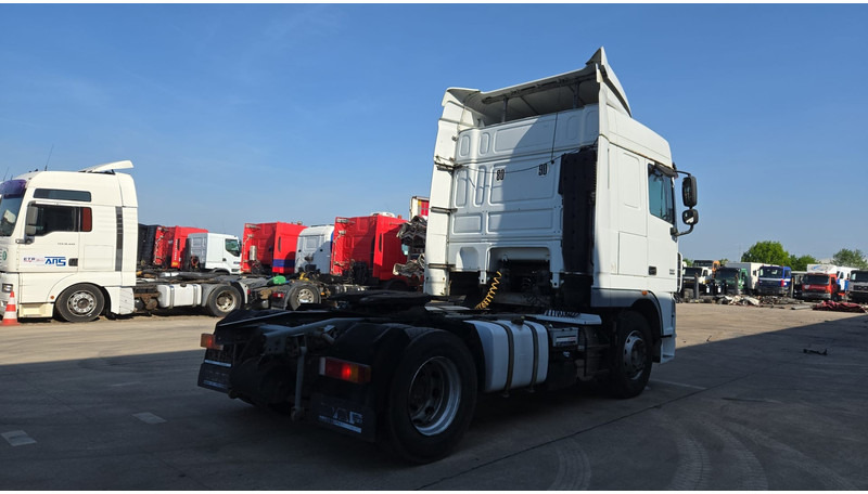 DAF XF 105.410 (BOITE MANUELLE / MANUAL GEARBOX) - Tractor unit: picture 5 DAF XF 105.410 (BOITE MANUELLE / MANUAL GEARBOX) - Tractor unit: picture 5