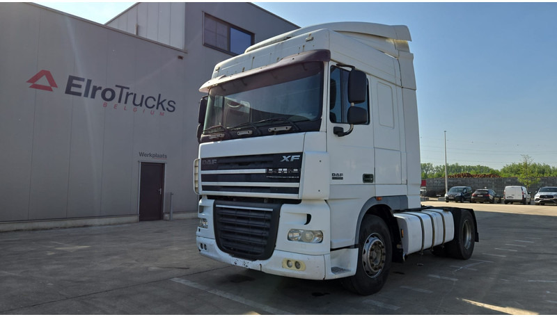 DAF XF 105.410 (BOITE MANUELLE / MANUAL GEARBOX) - Tractor unit: picture 1 DAF XF 105.410 (BOITE MANUELLE / MANUAL GEARBOX) - Tractor unit: picture 1
