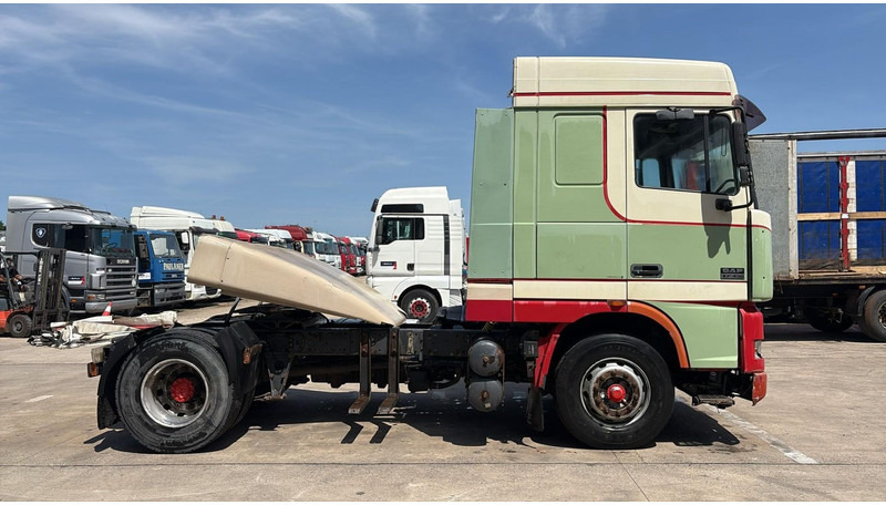 DAF XF 95.430 (EURO 3 / BOITE MANUELLE / MANUAL GEARBOX) - Tractor unit: picture 4 DAF XF 95.430 (EURO 3 / BOITE MANUELLE / MANUAL GEARBOX) - Tractor unit: picture 4