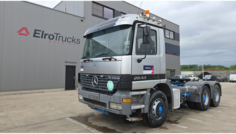 Mercedes-Benz actros 2643 (184.000 KM !! / EPS / 6X4 / TRACTEUR ORIGINAL / 3 PEDALES / GRAND PONT / PARFAIT ETAT) - Tractor unit: picture 1 Mercedes-Benz actros 2643 (184.000 KM !! / EPS / 6X4 / TRACTEUR ORIGINAL / 3 PEDALES / GRAND PONT / PARFAIT ETAT) - Tractor unit: picture 1