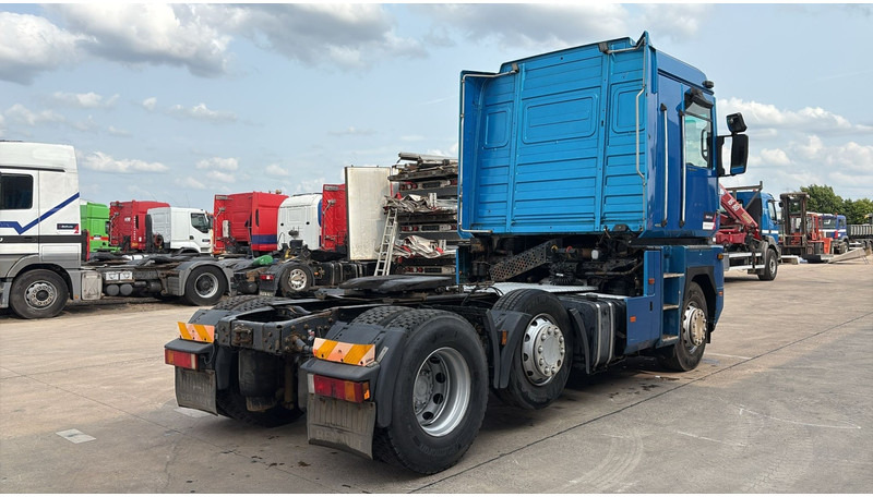 Renault AE 480 Magnum E-tech (6X2 / 8 TYRES / BOITE MANUELLE / PARFAIT ETAT / TRACTEUR ORIGINAL / MANUAL GEARBOX / PTO) - Tractor unit: picture 4 Renault AE 480 Magnum E-tech (6X2 / 8 TYRES / BOITE MANUELLE / PARFAIT ETAT / TRACTEUR ORIGINAL / MANUAL GEARBOX / PTO) - Tractor unit: picture 4