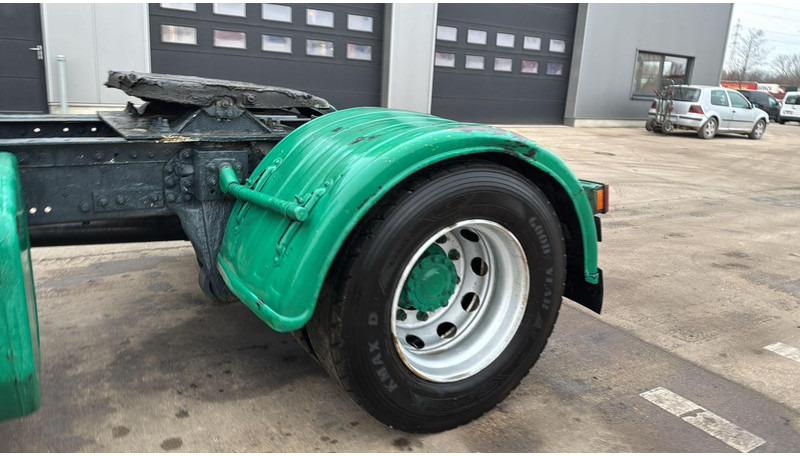 Tractor unit Renault Magnum 470 (POMPE MANUELLE / MANUAL PUMP / BOITE MANUELLE / MANUAL GEARBOX): picture 13