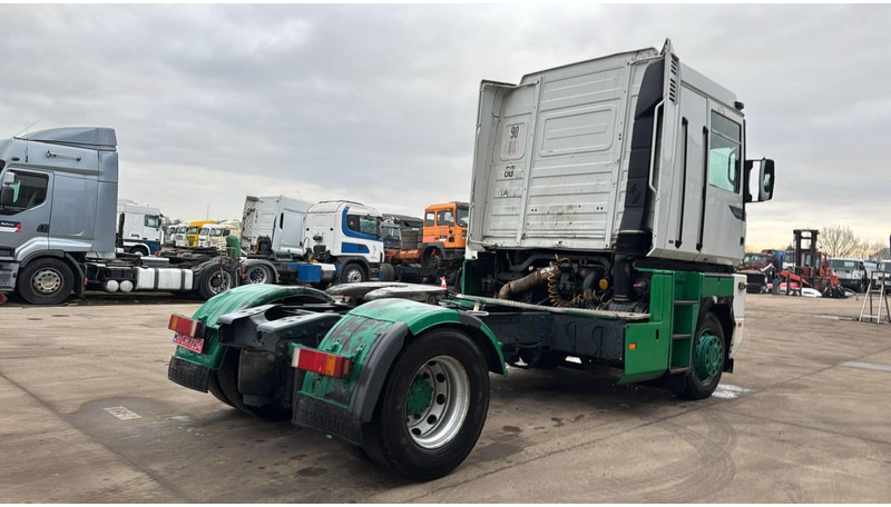 Tractor unit Renault Magnum 470 (POMPE MANUELLE / MANUAL PUMP / BOITE MANUELLE / MANUAL GEARBOX): picture 8