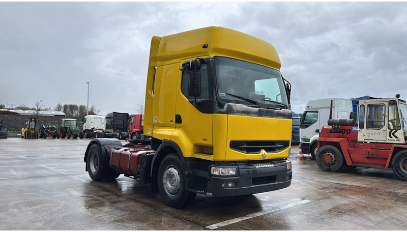 Renault Premium 400 (GRAND PONT / POMPE MANUELLE / PARFAIT) - Tractor unit: picture 2 Renault Premium 400 (GRAND PONT / POMPE MANUELLE / PARFAIT) - Tractor unit: picture 2