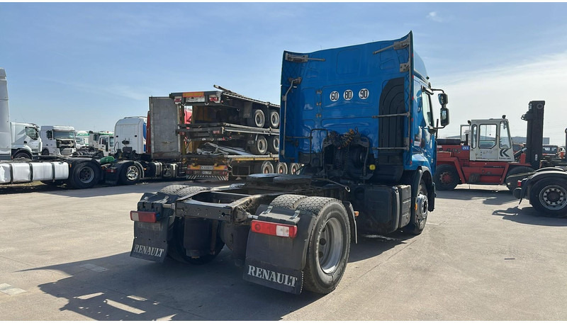 Renault Premium 450 DXI (BOITE MANUELLE / MANUAL GEARBOX) - Tractor unit: picture 4 Renault Premium 450 DXI (BOITE MANUELLE / MANUAL GEARBOX) - Tractor unit: picture 4