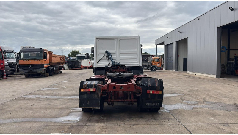 Renault R 385 Major (2 CULASSE / LAMES / GRAND PONT / STEEL SUSP. / MANUAL PUMP / POMPE MANUELLE) - Tractor unit: picture 5 Renault R 385 Major (2 CULASSE / LAMES / GRAND PONT / STEEL SUSP. / MANUAL PUMP / POMPE MANUELLE) - Tractor unit: picture 5