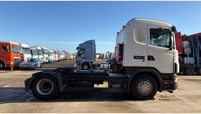Scania 114 - 380 (MANUAL GEARBOX / BOITE MANUELLE) - Tractor unit: picture 3 Scania 114 - 380 (MANUAL GEARBOX / BOITE MANUELLE) - Tractor unit: picture 3