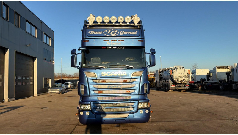 Scania r560 (EURO 5 / MANUAL GEARBOX / 6X2 / BELGIAN TRUCK / PERFECT CONDITION / FULL AIR / RETARDER) - Tractor unit: picture 2 Scania r560 (EURO 5 / MANUAL GEARBOX / 6X2 / BELGIAN TRUCK / PERFECT CONDITION / FULL AIR / RETARDER) - Tractor unit: picture 2
