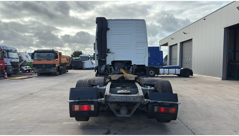 Volvo FH 12.420 (6X2 / BOITE MANUELLE / MANUAL GEARBOX / 8 PNEUS / 8 TYRES) - Tractor unit: picture 5 Volvo FH 12.420 (6X2 / BOITE MANUELLE / MANUAL GEARBOX / 8 PNEUS / 8 TYRES) - Tractor unit: picture 5