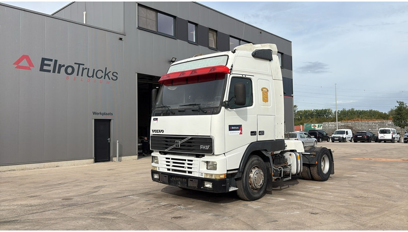 Volvo FH 12.420 (BOITE MANUELLE / MANUAL GEARBOX / PTO / POMPE HYDRAULIQUE) - Tractor unit: picture 1 Volvo FH 12.420 (BOITE MANUELLE / MANUAL GEARBOX / PTO / POMPE HYDRAULIQUE) - Tractor unit: picture 1
