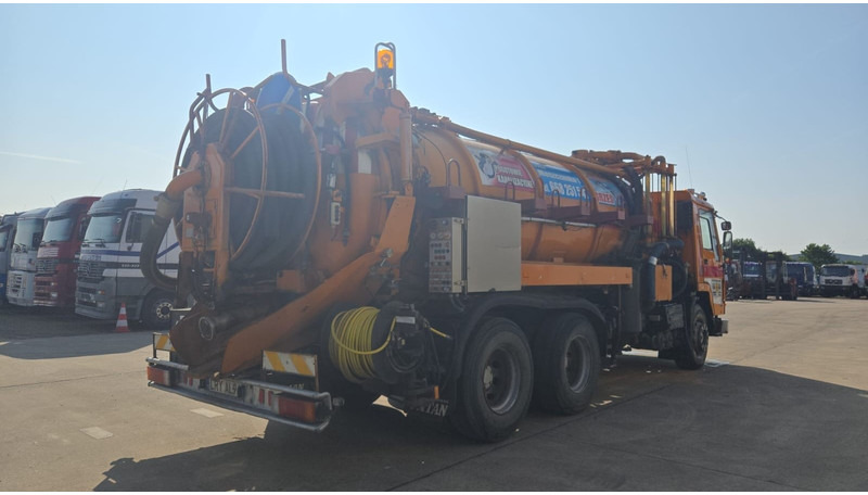 Volvo FL 10 - 320 (10500L + 1500L / 10 TYRES FULL STEEL / HIGH PRESSURE + VACUUM / POMPE MANUELLE / MANUAL PUMP) - Vacuum truck: picture 5 Volvo FL 10 - 320 (10500L + 1500L / 10 TYRES FULL STEEL / HIGH PRESSURE + VACUUM / POMPE MANUELLE / MANUAL PUMP) - Vacuum truck: picture 5