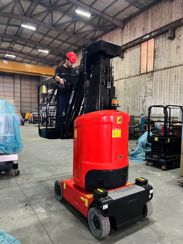 GALEN Vertical Mast Lift with Jib - Vertical mast lift: picture 5 GALEN Vertical Mast Lift with Jib - Vertical mast lift: picture 5