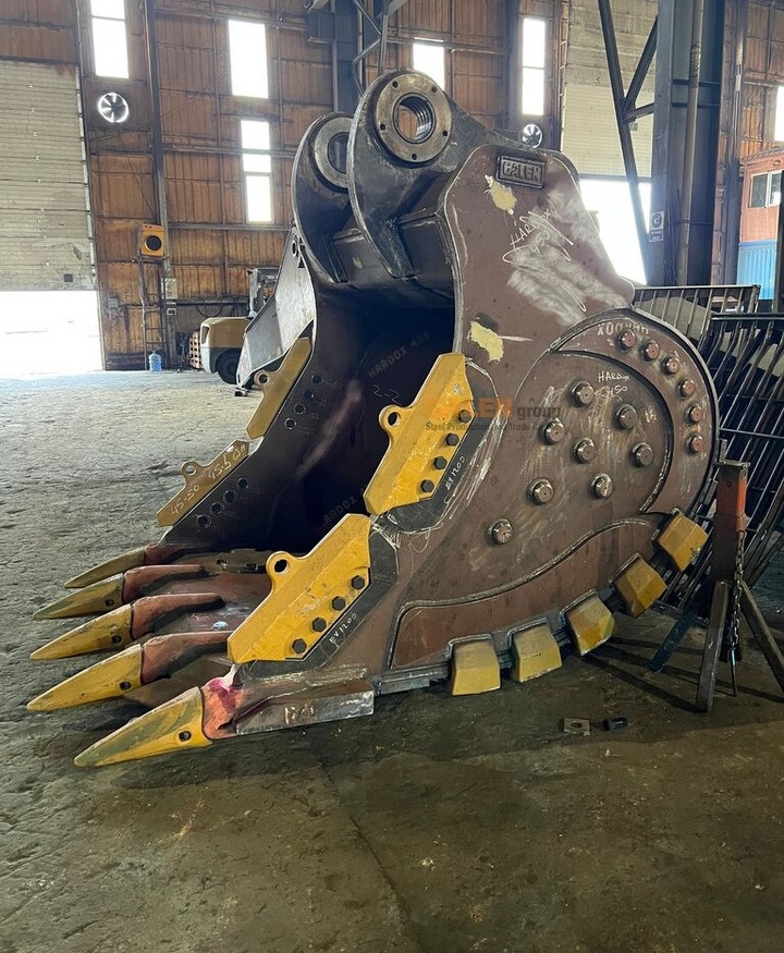 Komatsu PC1250 Extreme Heavy Duty Bucket - Excavator bucket: picture 2 Komatsu PC1250 Extreme Heavy Duty Bucket - Excavator bucket: picture 2