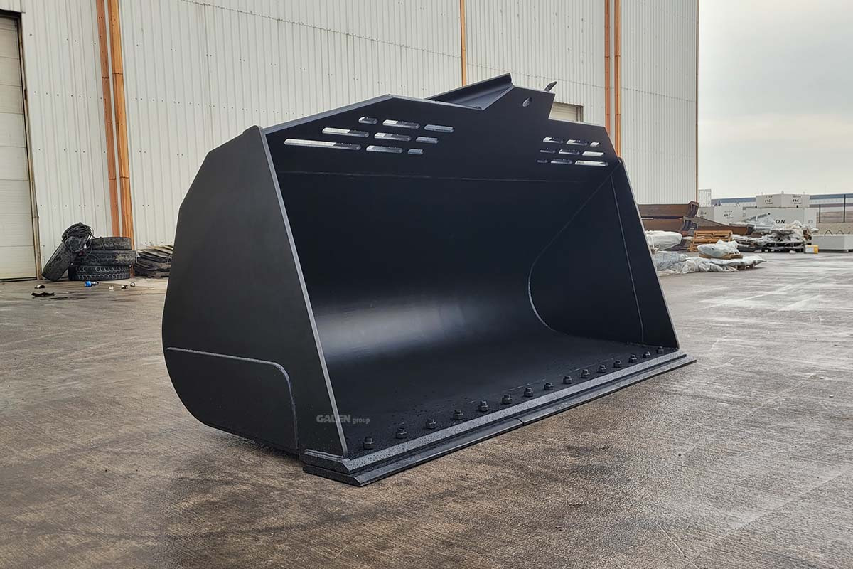 Komatsu WA470 General Purpose Bucket - Loader bucket for Wheel excavator: picture 5 Komatsu WA470 General Purpose Bucket - Loader bucket for Wheel excavator: picture 5