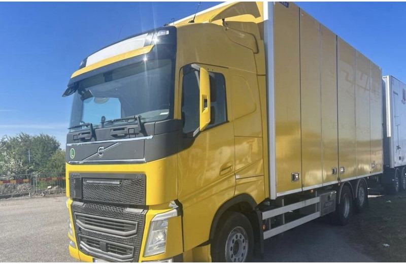 Volvo FH500 - Box truck: picture 1 Volvo FH500 - Box truck: picture 1