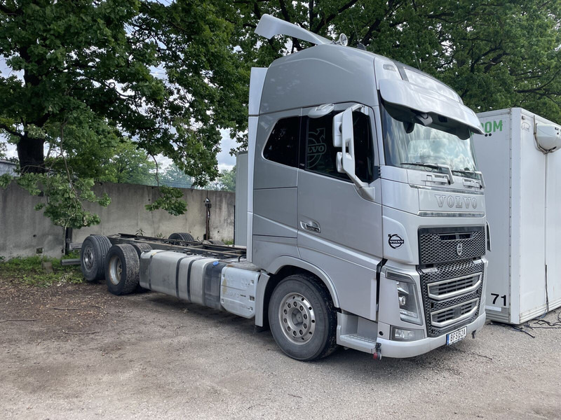 Volvo FH550 - Cab chassis truck: picture 1 Volvo FH550 - Cab chassis truck: picture 1