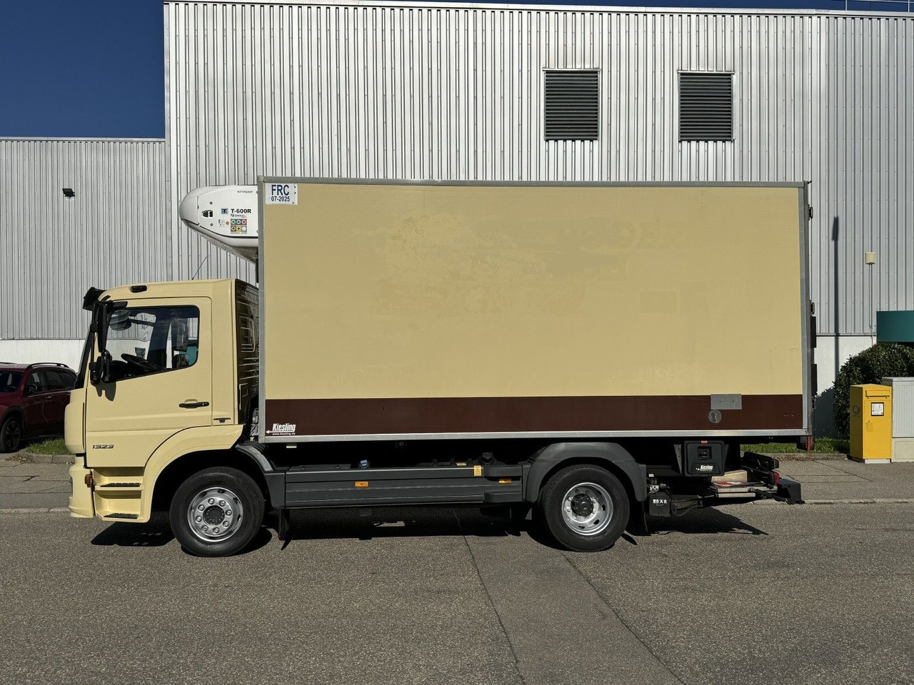Mercedes-Benz Atego 1323L 4-Fleisch-Rohrbahnen TK T600R ATM - Refrigerator truck: picture 5 Mercedes-Benz Atego 1323L 4-Fleisch-Rohrbahnen TK T600R ATM - Refrigerator truck: picture 5