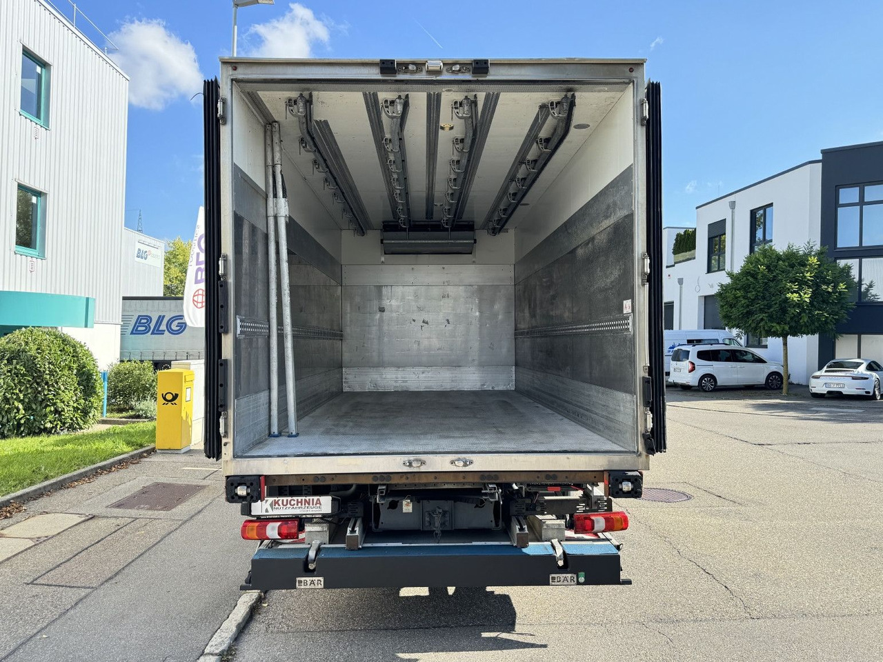 Mercedes-Benz Atego 1323L 4-Fleisch-Rohrbahnen TK T600R ATM - Refrigerator truck: picture 2 Mercedes-Benz Atego 1323L 4-Fleisch-Rohrbahnen TK T600R ATM - Refrigerator truck: picture 2