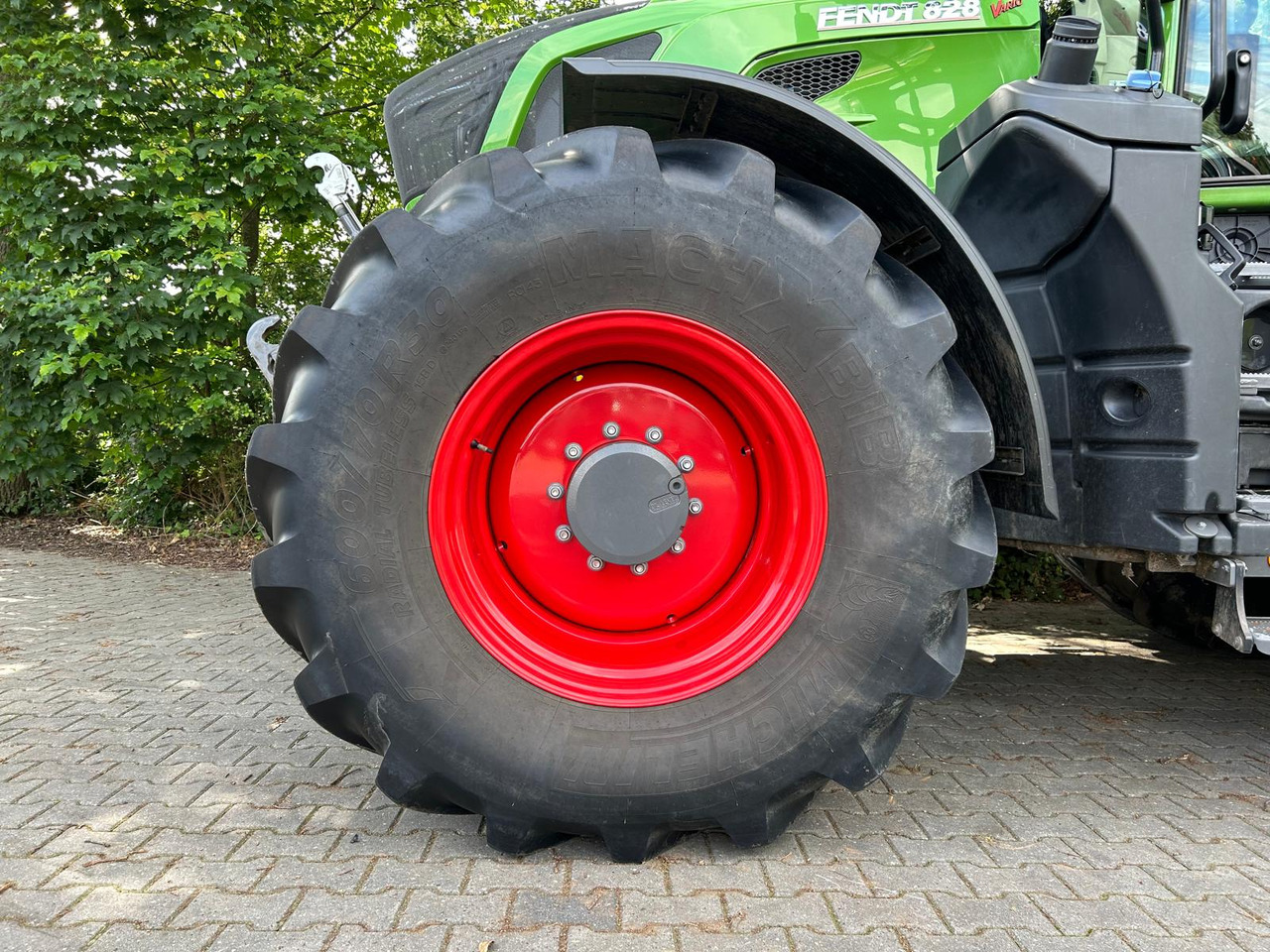Fendt 828 Vario S4 ProfiPlus - Farm tractor: picture 5 Fendt 828 Vario S4 ProfiPlus - Farm tractor: picture 5