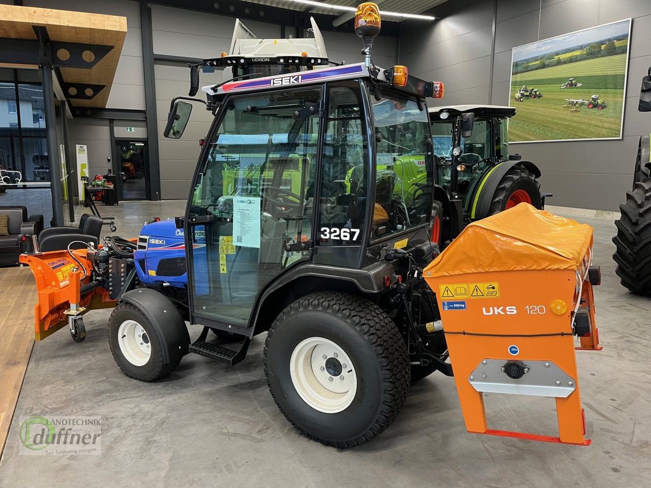 Municipal tractor Iseki TM 3267 AHLK: picture 9 Municipal tractor Iseki TM 3267 AHLK: picture 9