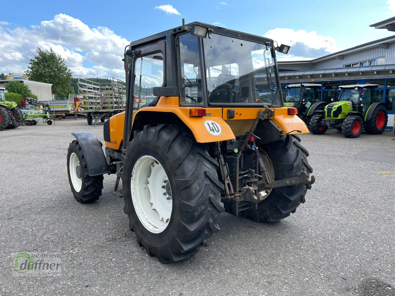 Renault Ceres 85 X - Farm tractor: picture 4 Renault Ceres 85 X - Farm tractor: picture 4