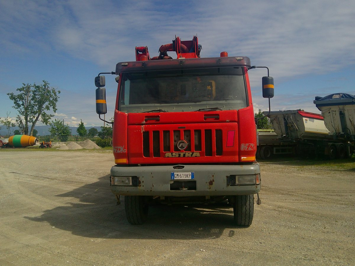 ASTRA HD7/C 84.45 COIME M31 - Mixer pump truck: picture 5 ASTRA HD7/C 84.45 COIME M31 - Mixer pump truck: picture 5