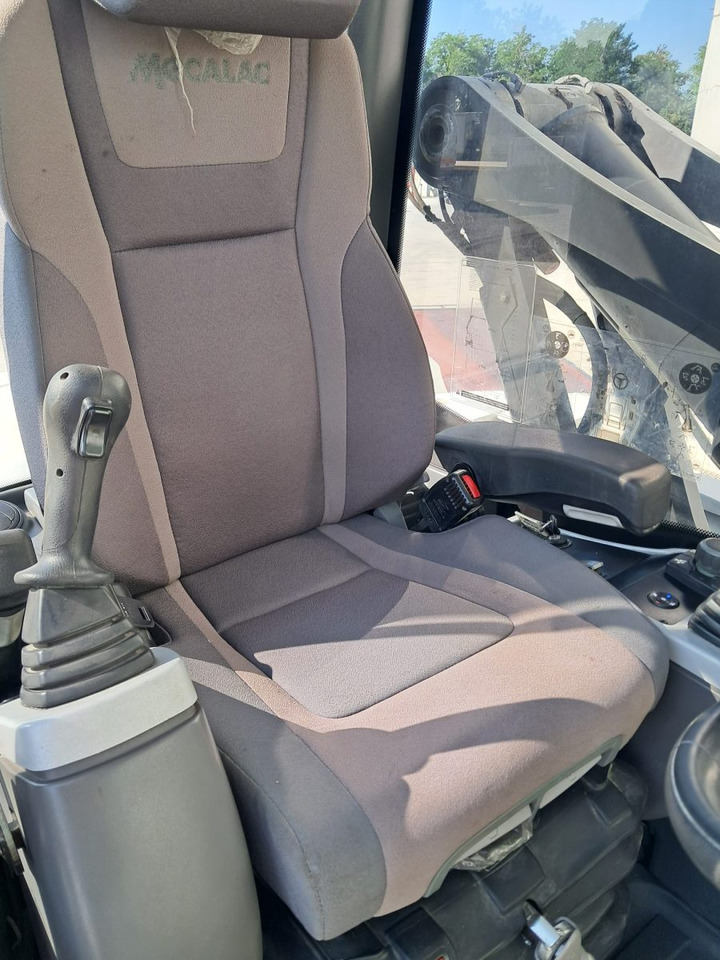 MECALAC 12MTX - Wheel excavator: picture 5 MECALAC 12MTX - Wheel excavator: picture 5