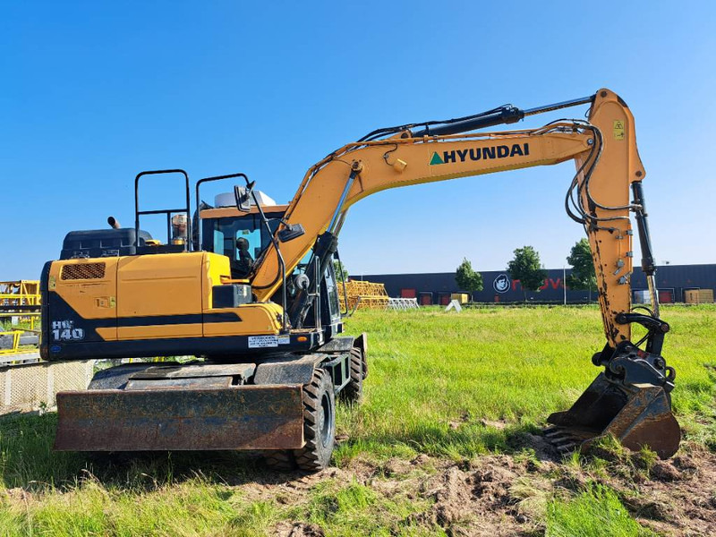 Hyundai HW140 - Wheel excavator: picture 4 Hyundai HW140 - Wheel excavator: picture 4