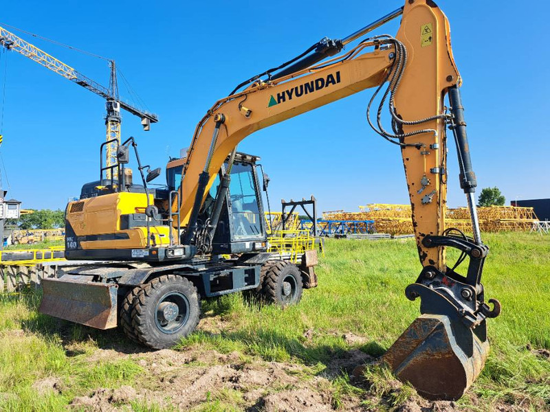 Hyundai HW140 - Wheel excavator: picture 2 Hyundai HW140 - Wheel excavator: picture 2