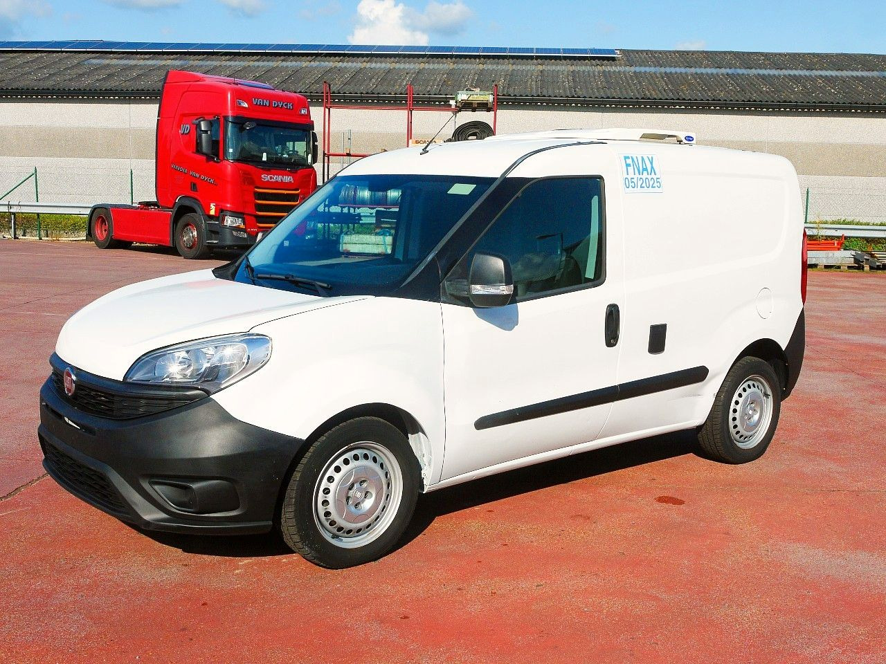 Fiat DOBLO 1.4 KUHLKASTENWAGEN CARRIER NEOS -20c E6 - Refrigerated van: picture 3 Fiat DOBLO 1.4 KUHLKASTENWAGEN CARRIER NEOS -20c E6 - Refrigerated van: picture 3